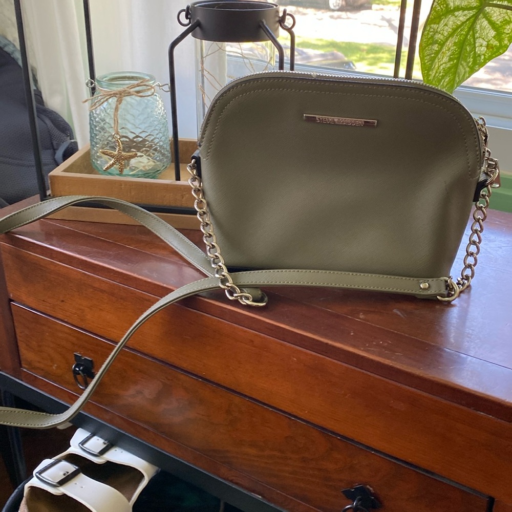 Taupe purse